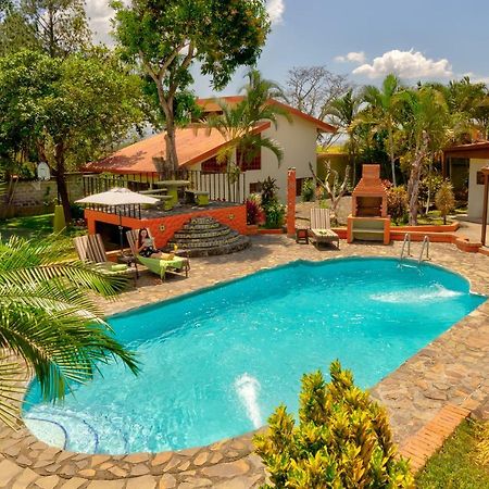 Dushi Vida Country Inn Alajuela Extérieur photo