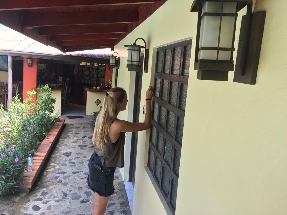 Dushi Vida Country Inn Alajuela Extérieur photo