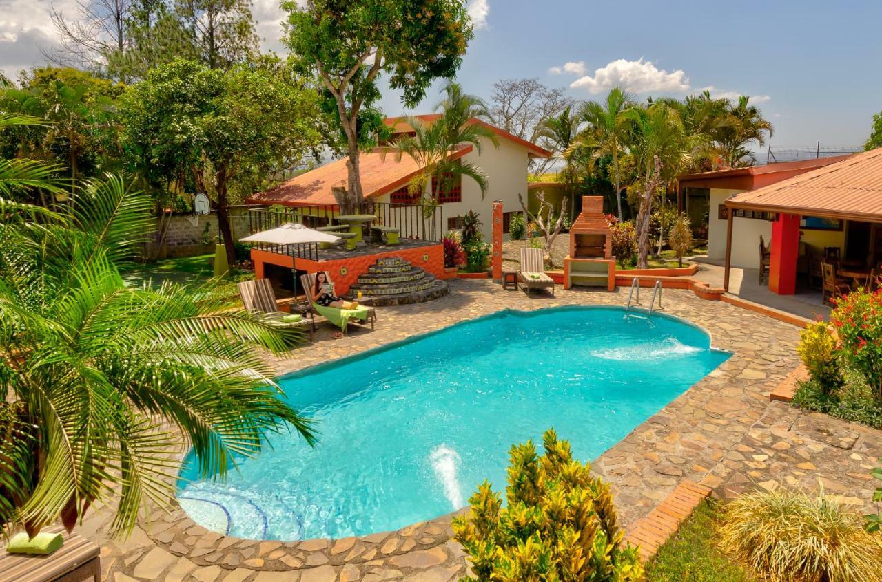Dushi Vida Country Inn Alajuela Extérieur photo